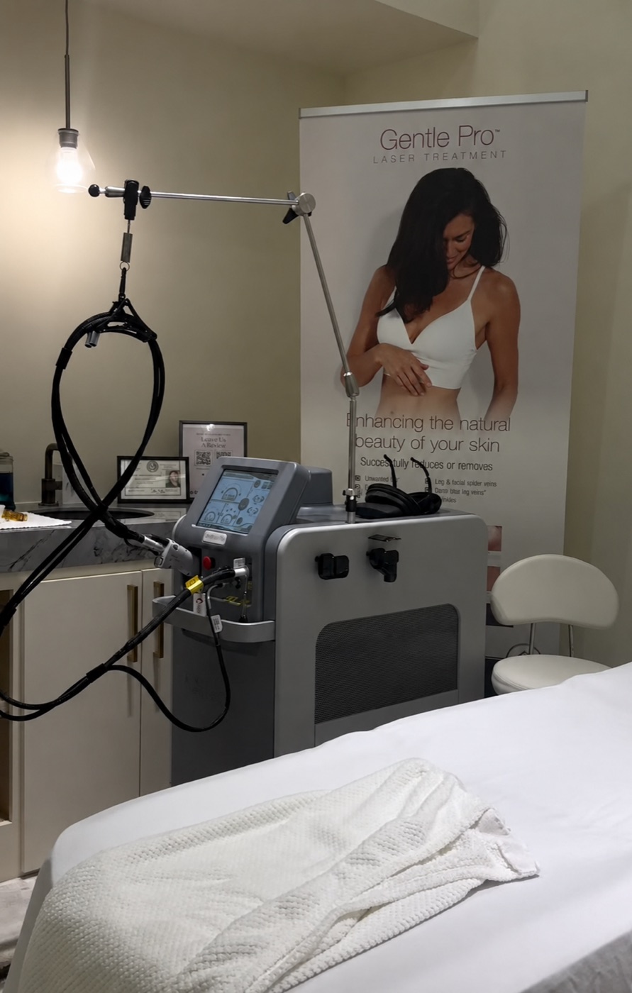 A Daniéle treatment room with the Candela GentleMax Pro laser